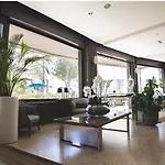 Caraibi - Long Breakfast Until 11-00 And Dinner Hotel