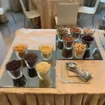Caraibi - Long Breakfast Until 11-00 And Dinner