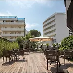 Caraibi - Long Breakfast Until 11-00 And Dinner Milano Marittima