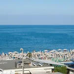Caraibi - Long Breakfast Until 11-00 And Dinner