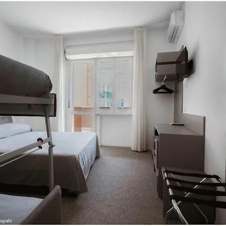 Hotel Caraibi Milano Marittima