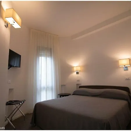 Caraibi Hotel 3*