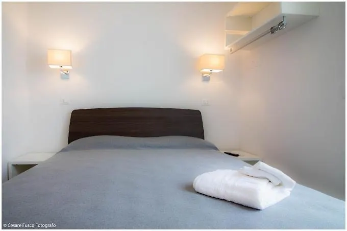 Отель Caraibi - Long Breakfast Until 11-00 And Dinner 3*