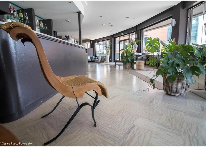 Caraibi - Long Breakfast Until 11-00 And Dinner 3* 米兰马瑞提那