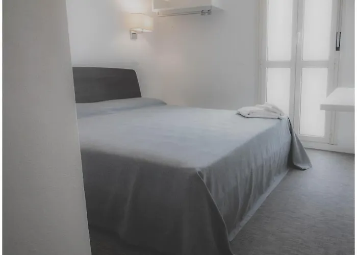 Caraibi - Long Breakfast Until 11-00 And Dinner 3*