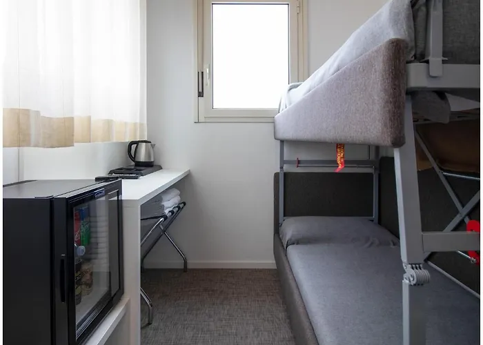 Caraibi - Long Breakfast Until 11-00 And Dinner Hotel